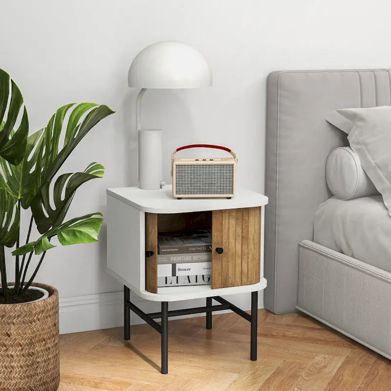 Set of 2 Nightstands with Sliding Doors and Metal Legs 4