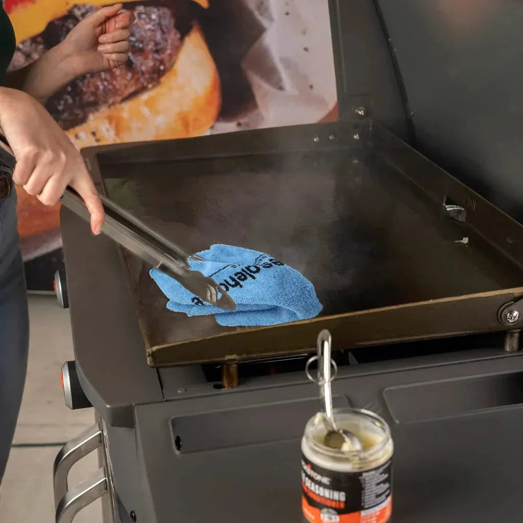 28 Inch Blackstone Griddle 2080 with Hood XL Griddle Original 3-Burner Outdoor Flat Top Grill, with Blackstone Griddle Accessories, Seasoning, and Wholesalehome Gloves and Cloth 8