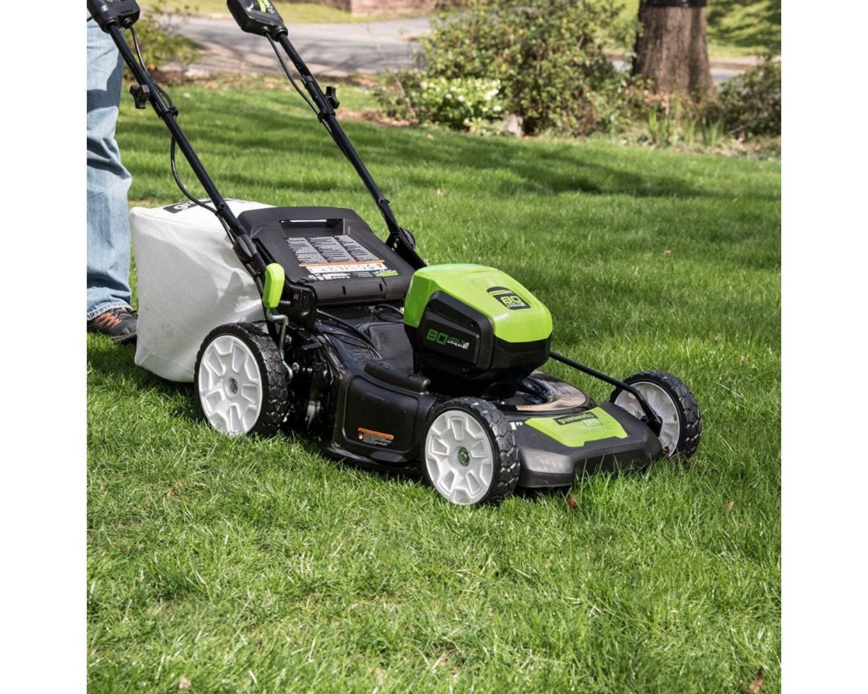 80V Cordless 21′′ Self-Propelled Brushless Lawn Mower | Greenworks 11