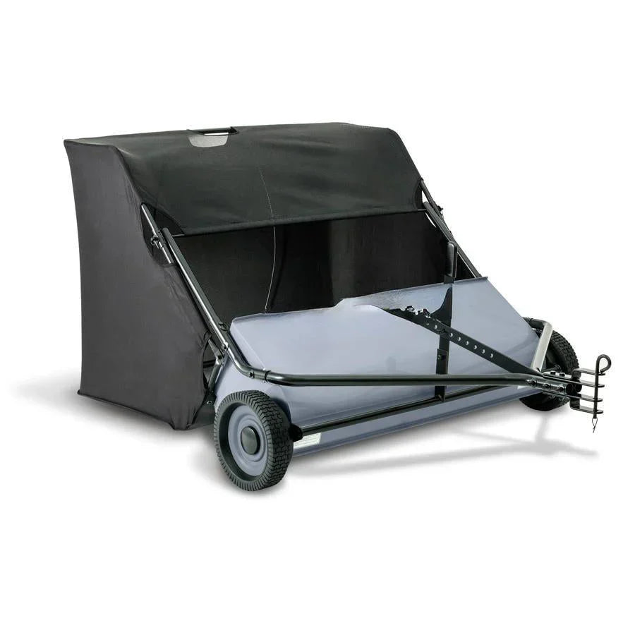 50 Lawn Sweeper,Has a large capacity of 26 cubic meters 1