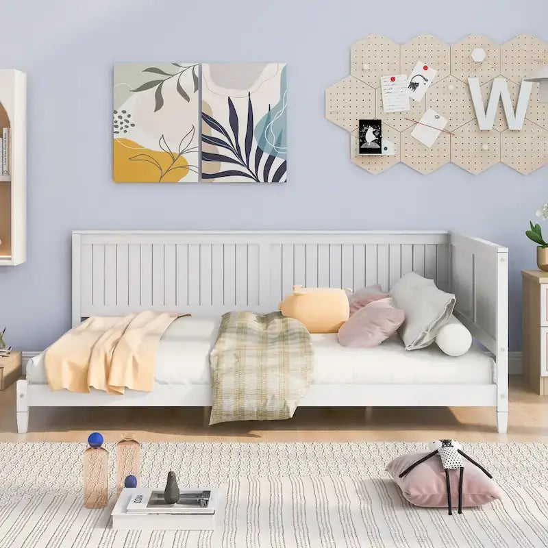 Full-Size Wooden Daybed/Sofa Bed 2