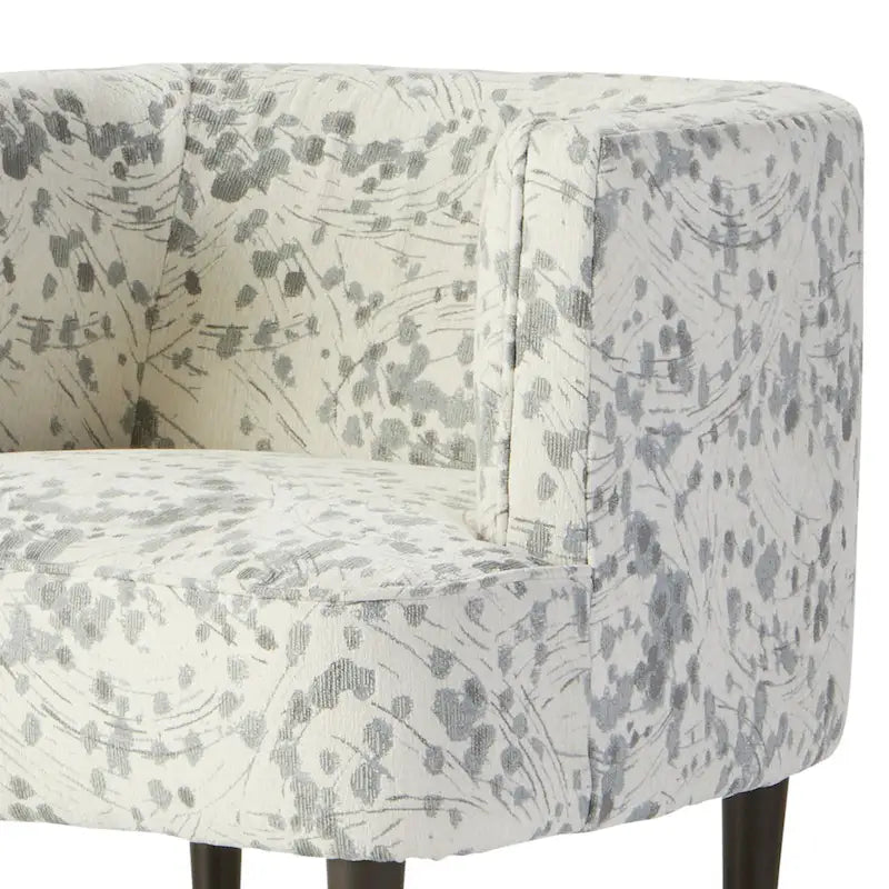Roundhill Furniture Isla Chenille Oversized Barrel Accent Chair with Armrests for Living Room