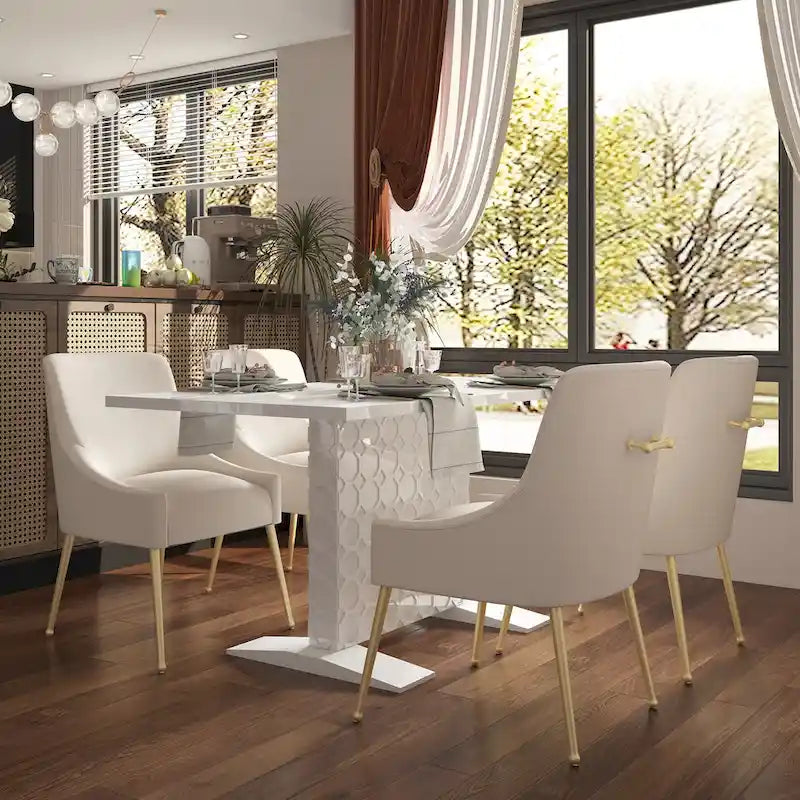 Clihome Glossy Wood Expandable Dining Table for 6 Guests 3