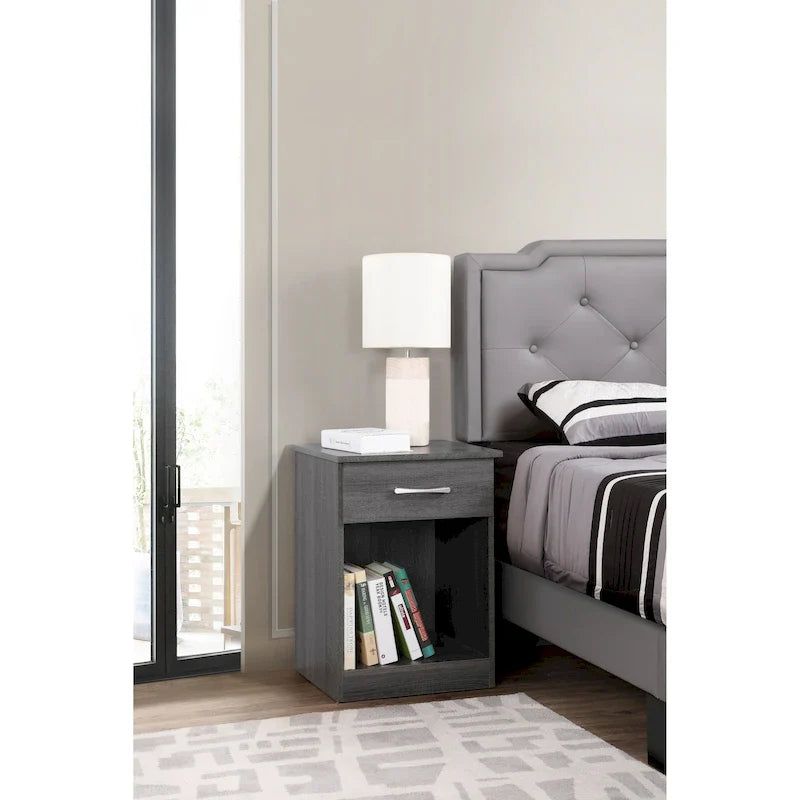 Lindsey Nightstand with 1 Drawer 37