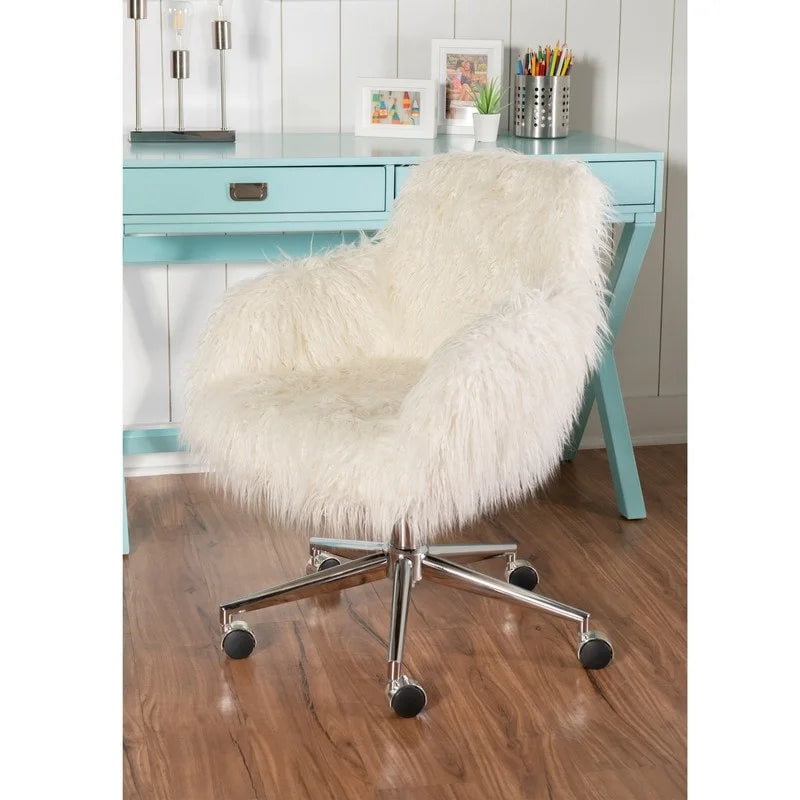Amber Off-White Faux Fur Executive Chair 2