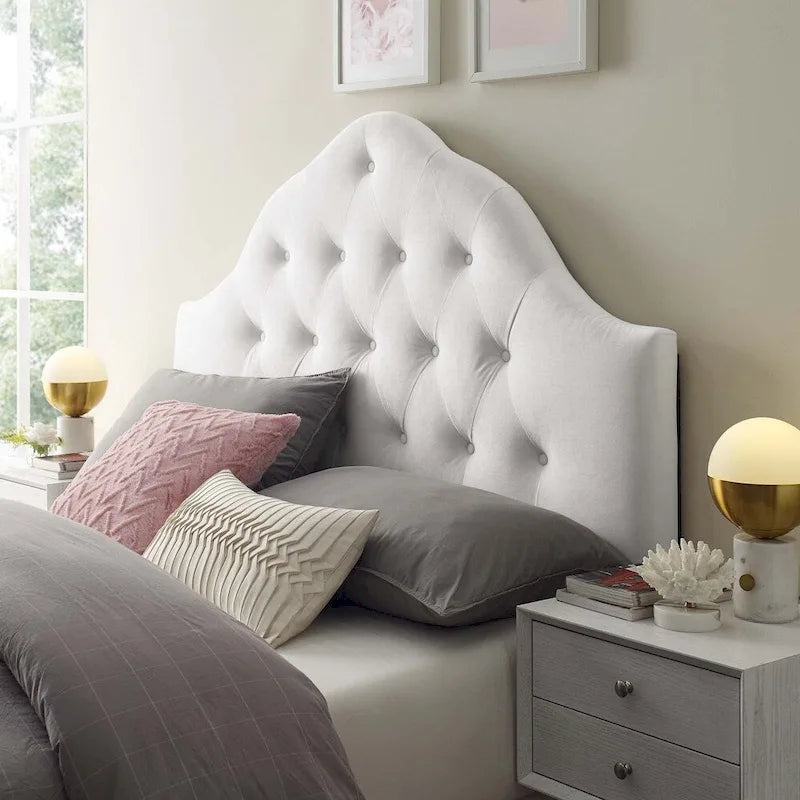 Carson Carrington Labbsand Twin Velvet Headboard with Diamond Tufting 4