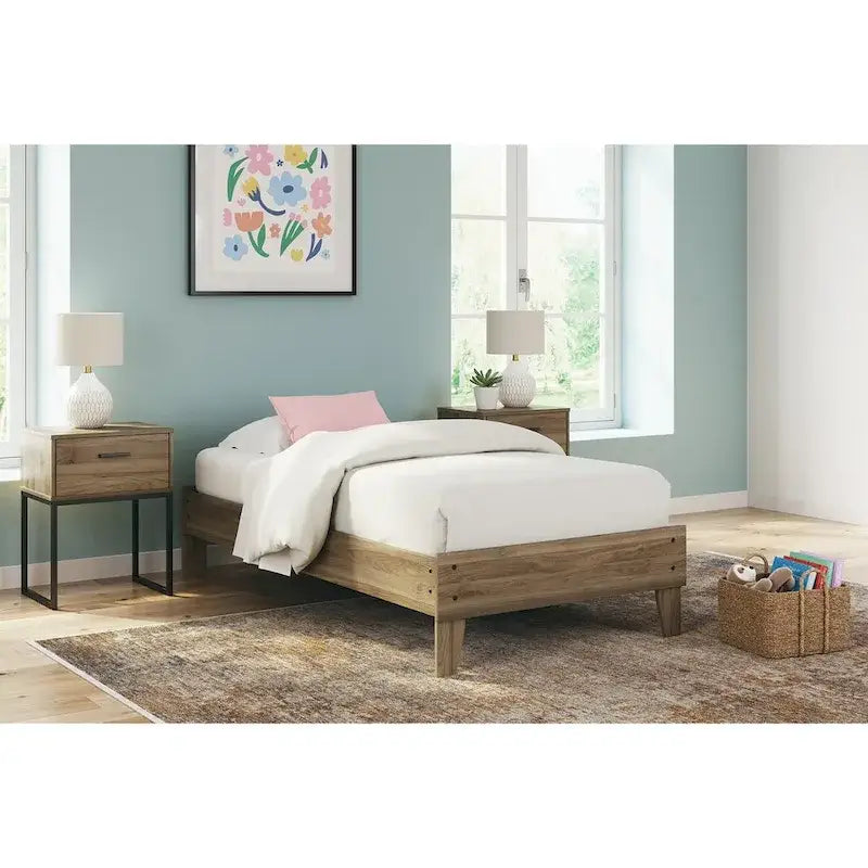 Signature Design by Ashley Deanlow Honey Wood Platform Bed 1