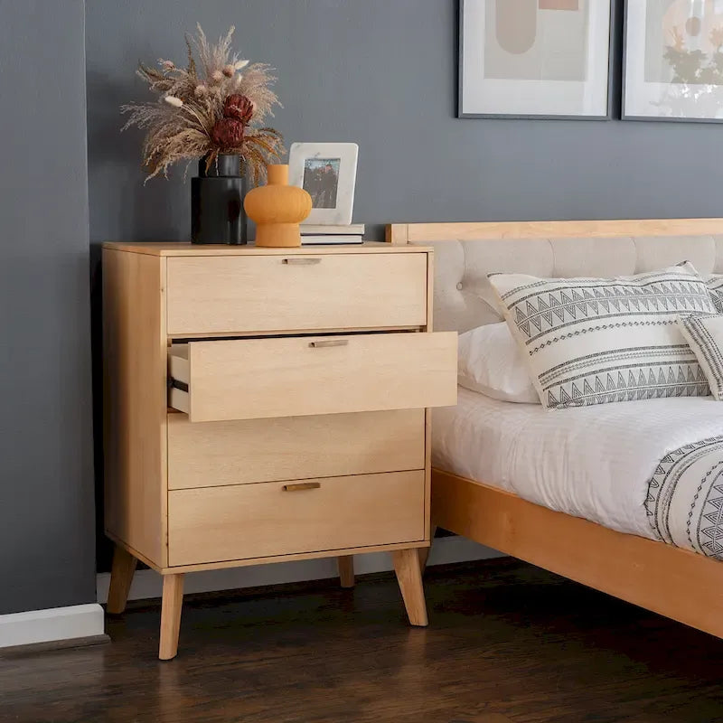 Carter 4-Piece Queen Bedroom Set in Natural Wood Finish 2