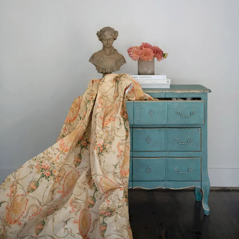 Rustic 3-Drawer Dresser with Distressed Finish 5