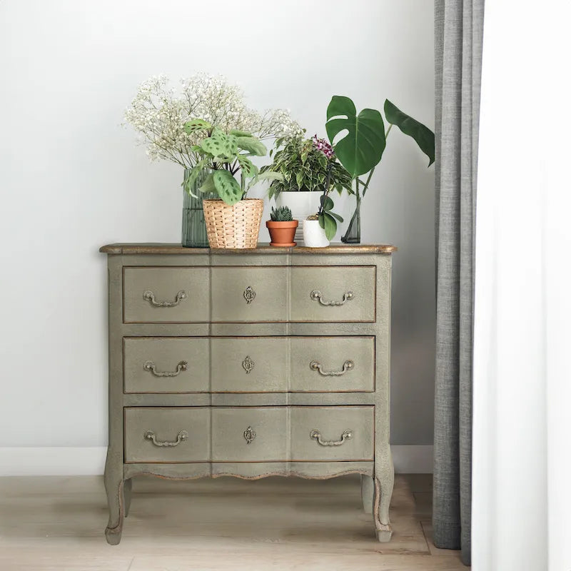 Rustic 3-Drawer Dresser with Distressed Finish 21