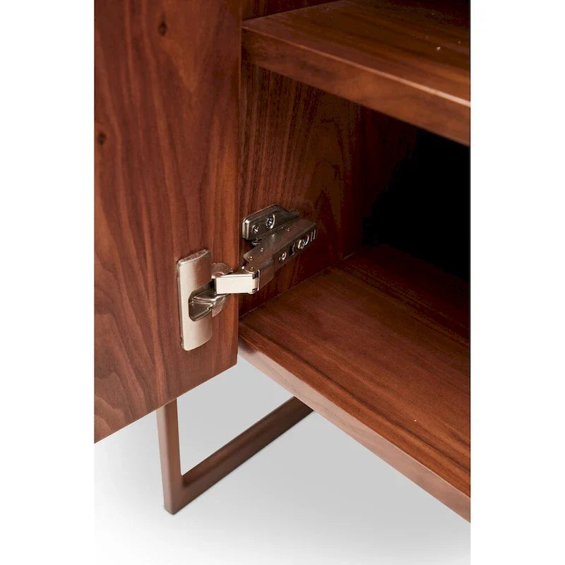 Buffet Display Figure 6
