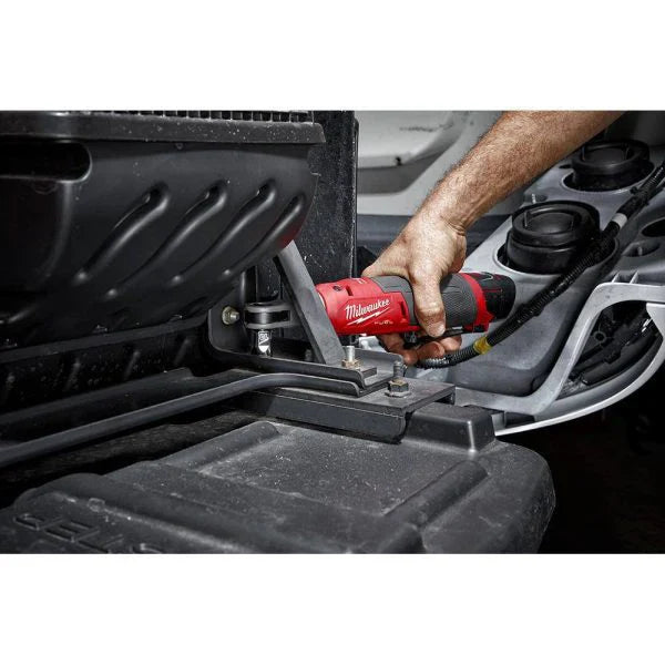 2567-22 M12 FUEL 12V Lithium-Ion Brushless Cordless High Speed 3/8 in. Ratchet Kit w/(2) Batteries, Charger and Bag 6